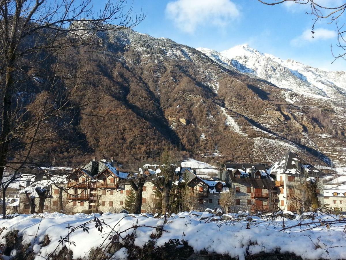 Residencial Valle De Benasque Esterno foto